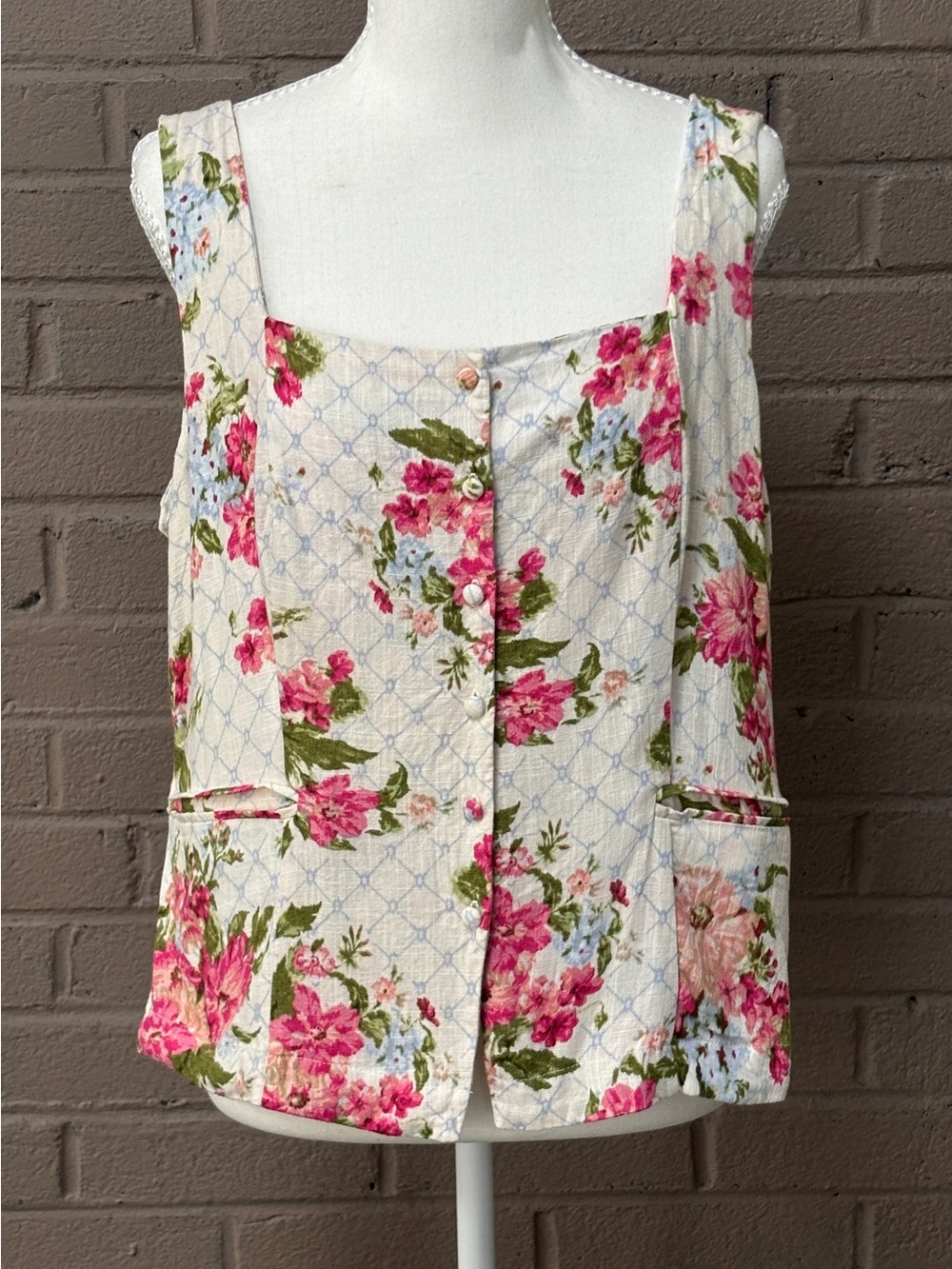 CeCe Cream Floral Square-Neck Tank with Pink and Blue Blooms